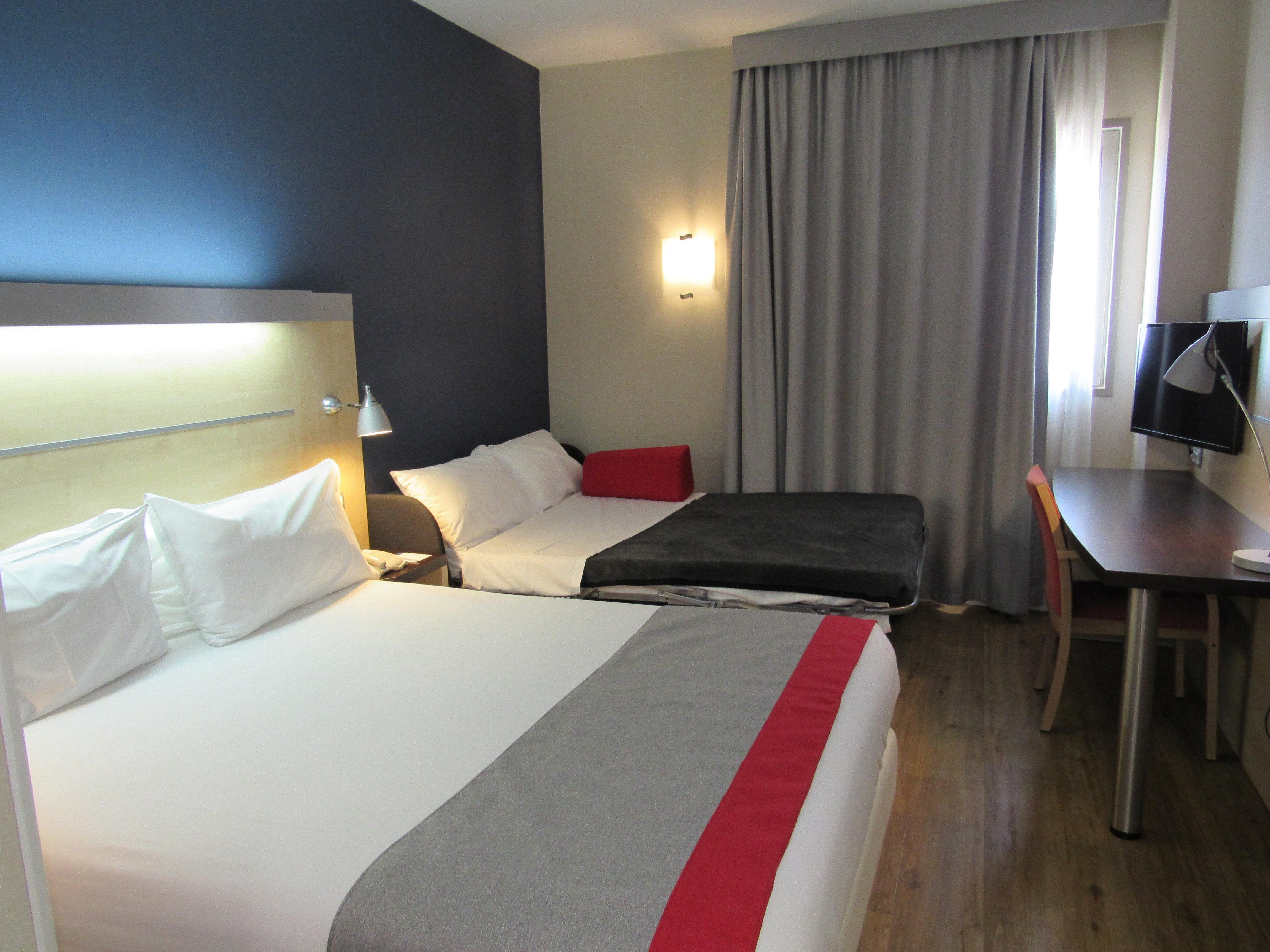 Holiday Inn Express Madrid-Alcorcon By Ihg Esterno foto