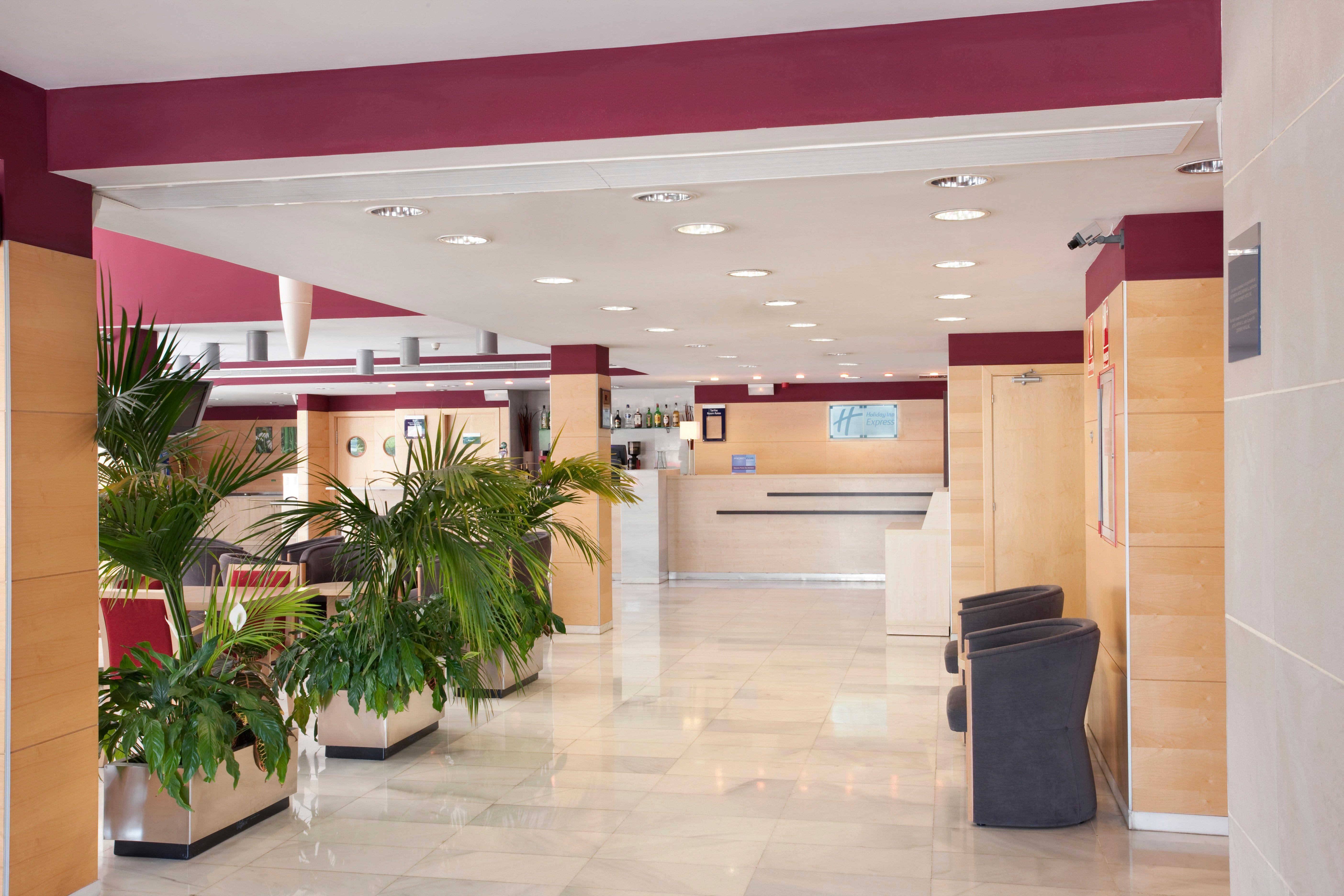 Holiday Inn Express Madrid-Alcorcon By Ihg Esterno foto