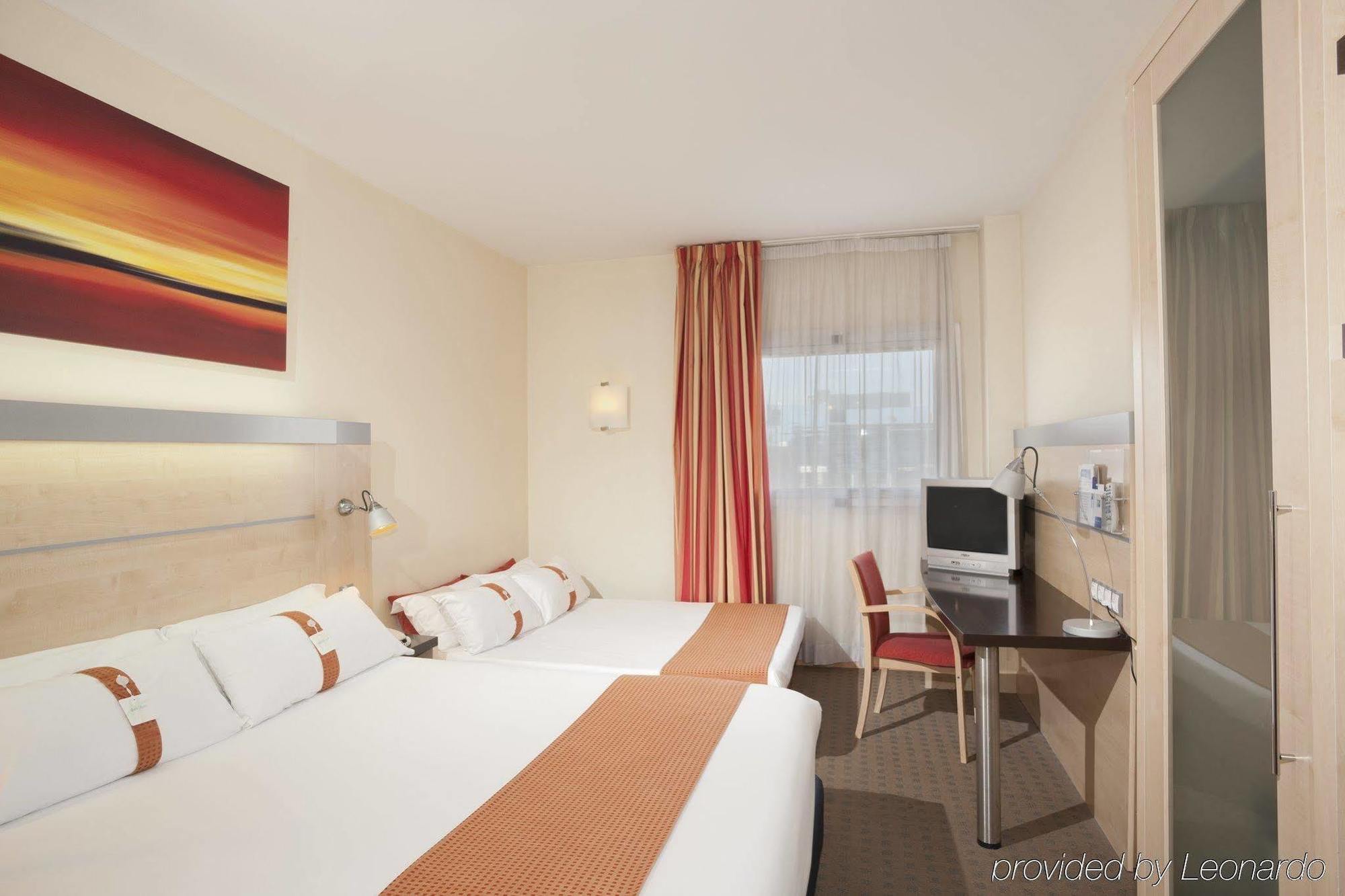 Holiday Inn Express Madrid-Alcorcon By Ihg Esterno foto